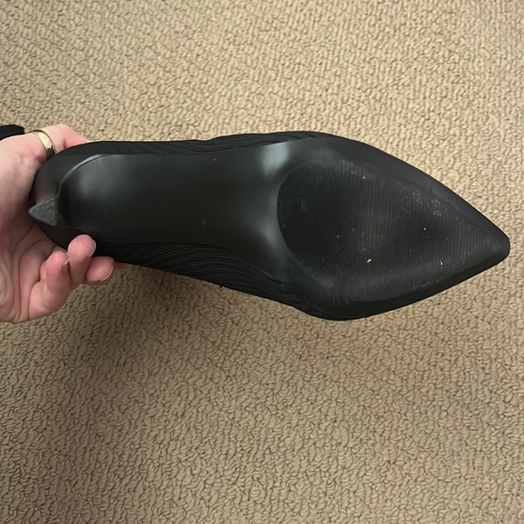 Steve Madden stilletto sock booties 9..5 - Picture 4 of 5